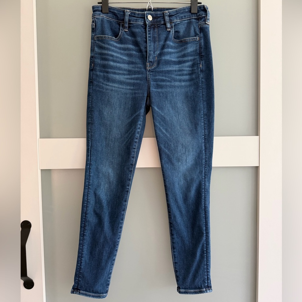 American Eagle Outfitters Hi-Rise Jegging